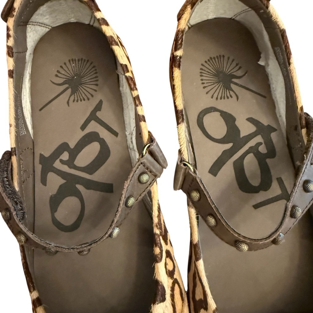 OTBT Gamine Leopard Print Pony Hair Ballet Flats Size 7.5 EUC - Picture 5 of 8